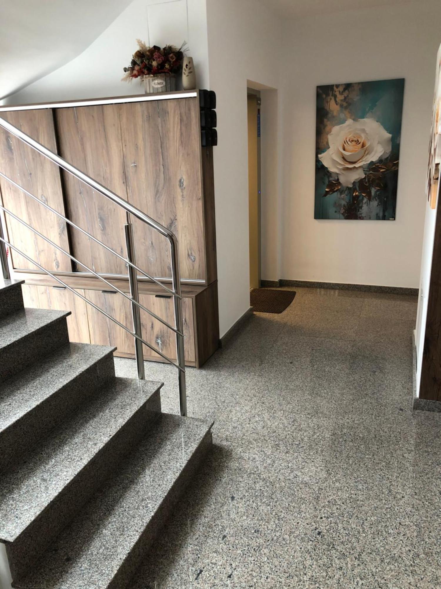 ZResidence Curtea de Argeş Eksteriør billede